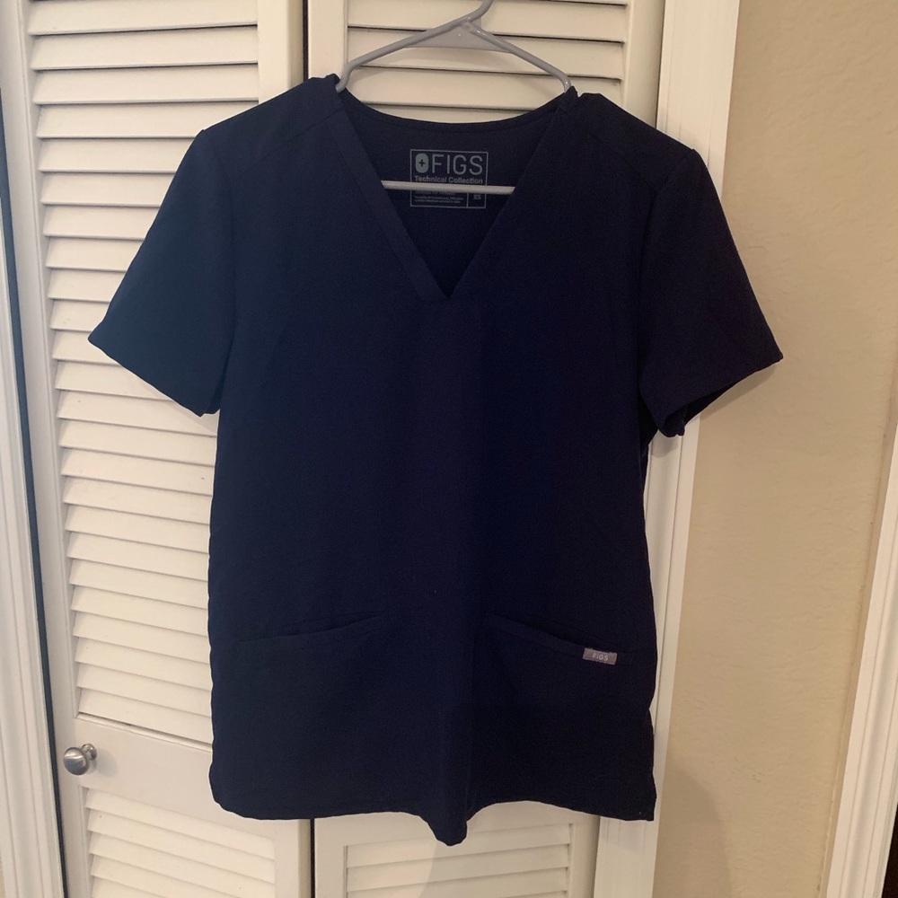 Figs scrubs top